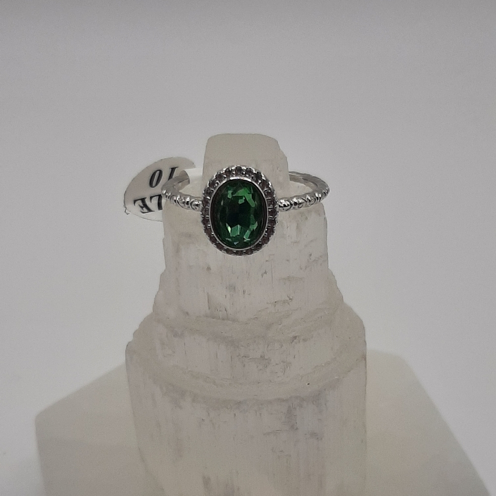 R1029 Green Ring Plated - Fragrant Jewels